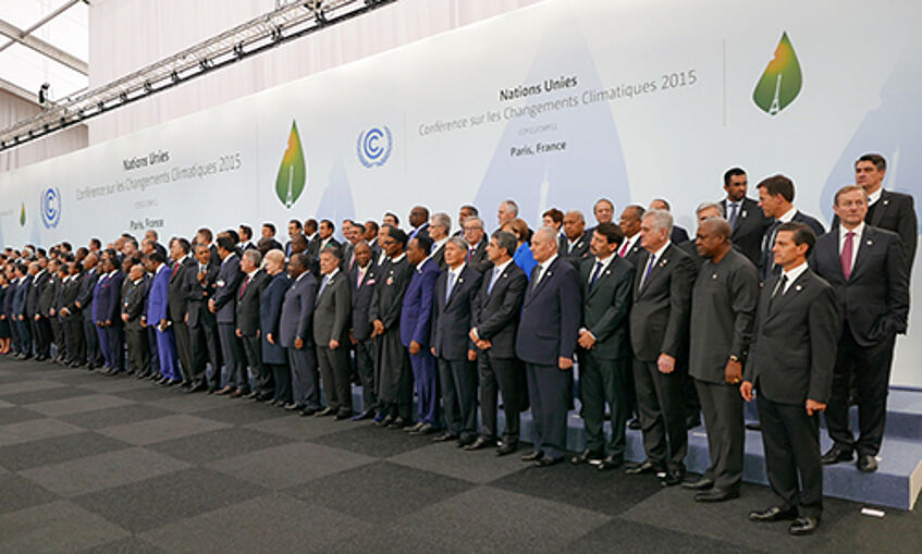 Heads of delegations at the 2015 UN Climate Change Conference (Paris, France)